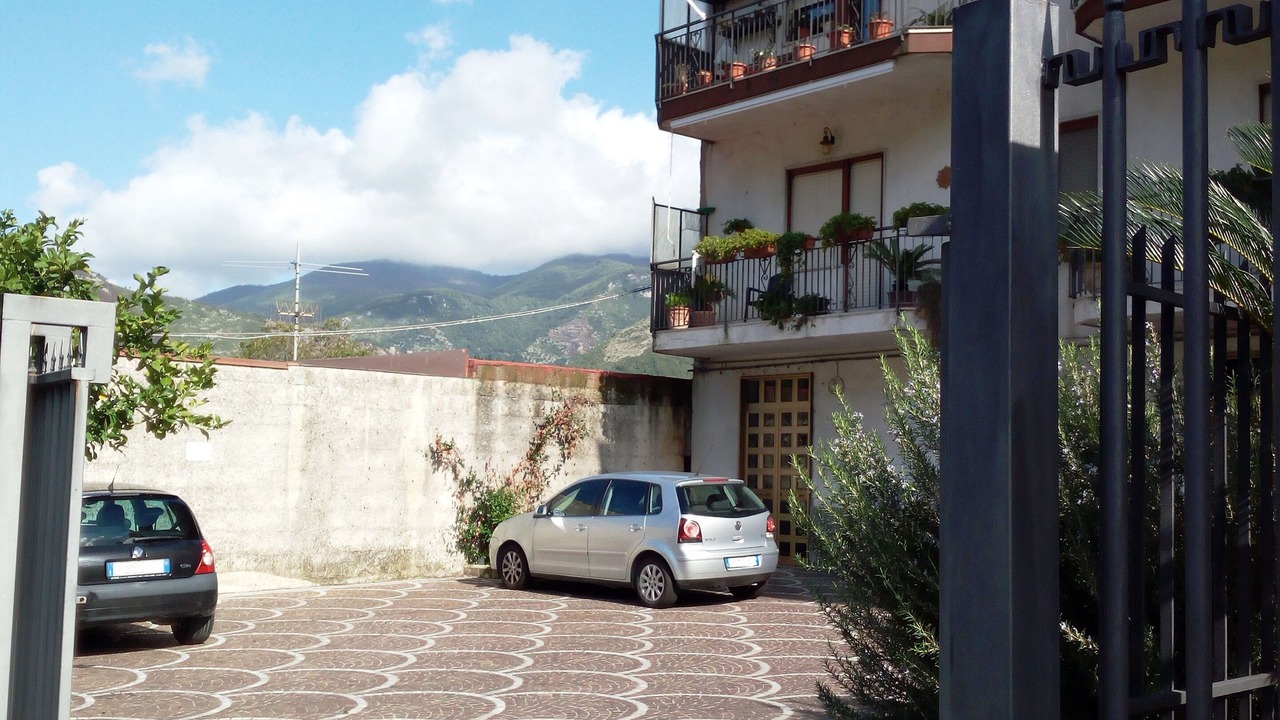 Photo of Outdoor in Piazza-Tralia-Pendolo