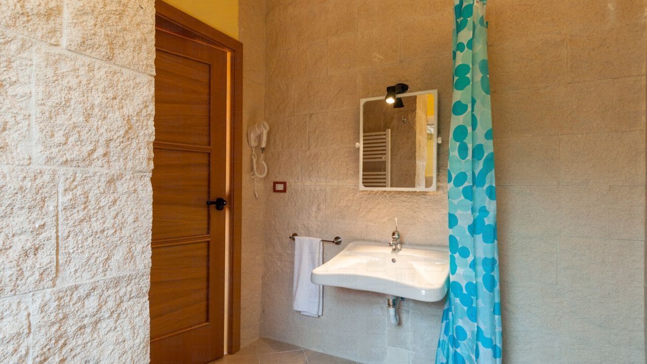 Photo of Bathroom in Noci