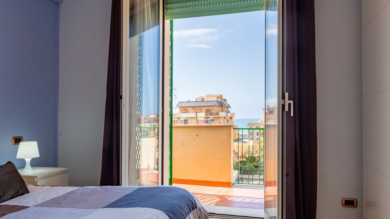 Photo of Bedroom in Quartiere XXXIII Lido di Ostia Ponente