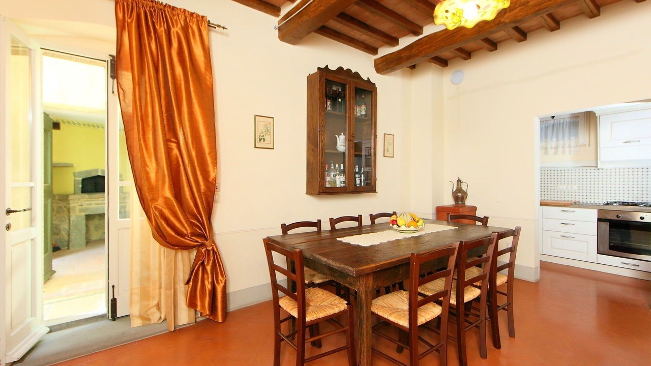 Photo of Bedroom in Cortona