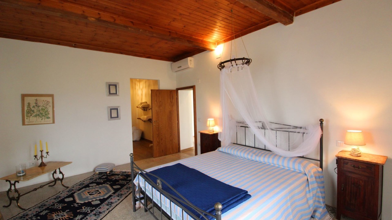 Photo of Bedroom in Castiglion Fiorentino