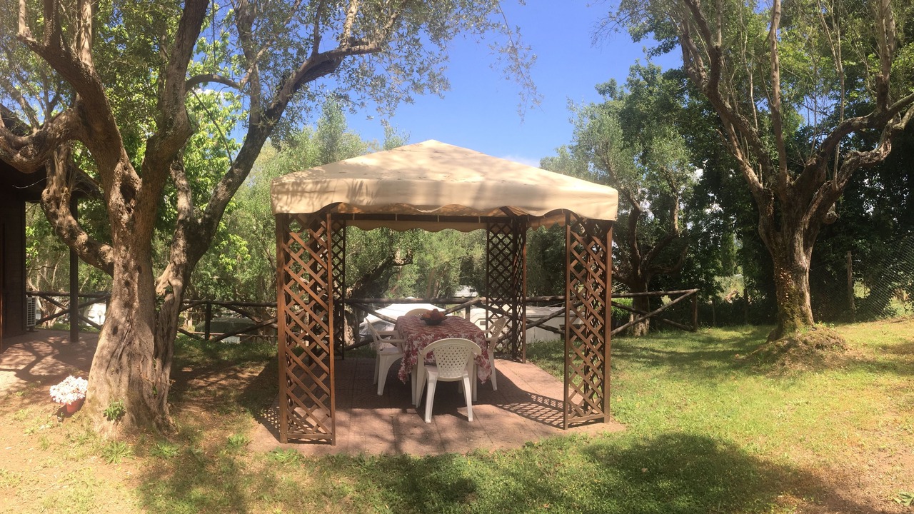 Photo of Patio Balcony in Lake Bracciano