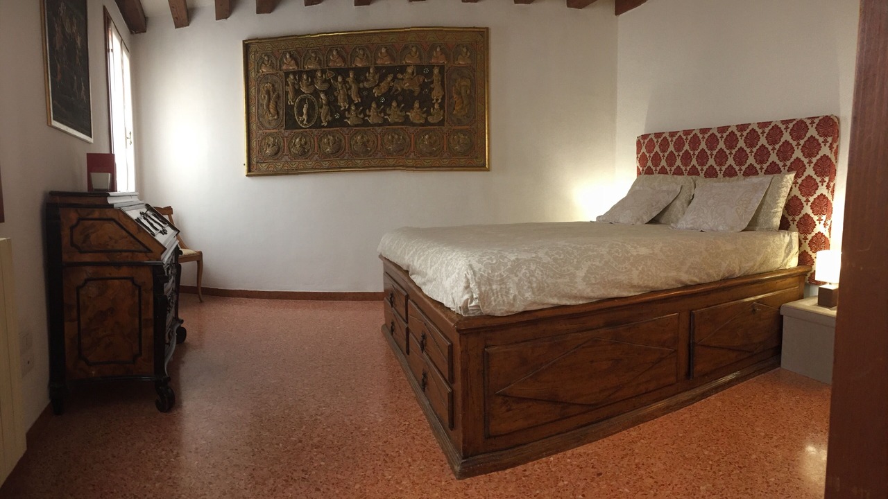 Photo of Bedroom in Santa Croce
