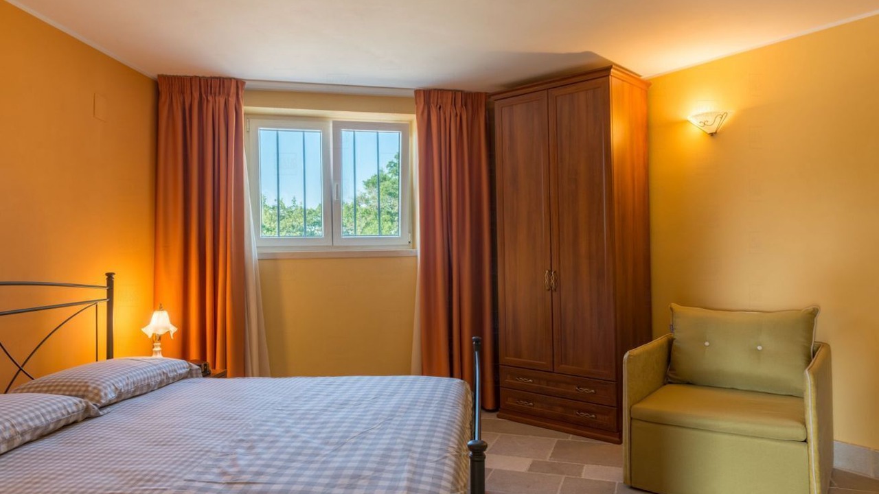 Photo of Bedroom in Noci