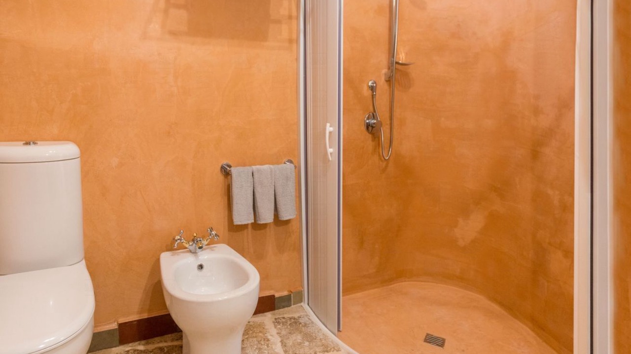 Photo of Bathroom in Noci