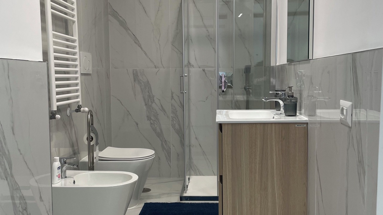 Photo of Bathroom in Aurelio