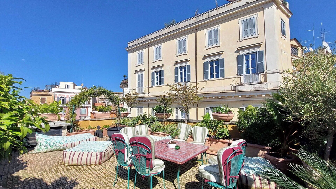 Photo of Patio Balcony in Monti