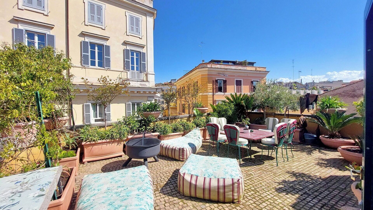 Photo of Patio Balcony in Monti