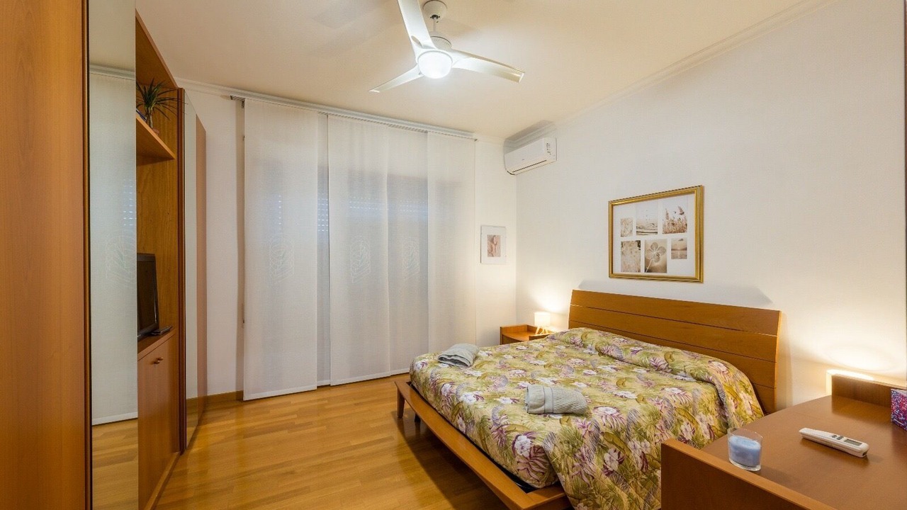 Photo of Bedroom in Civitavecchia