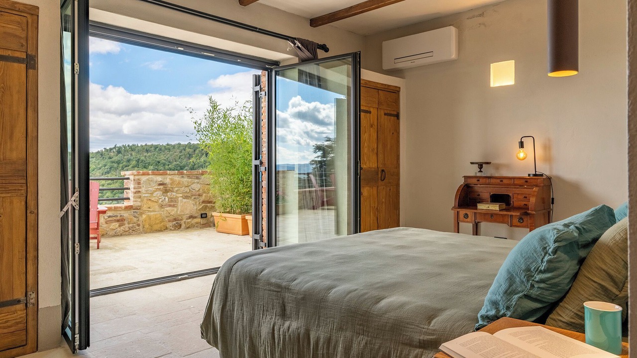 Photo of Bedroom in Montegiove