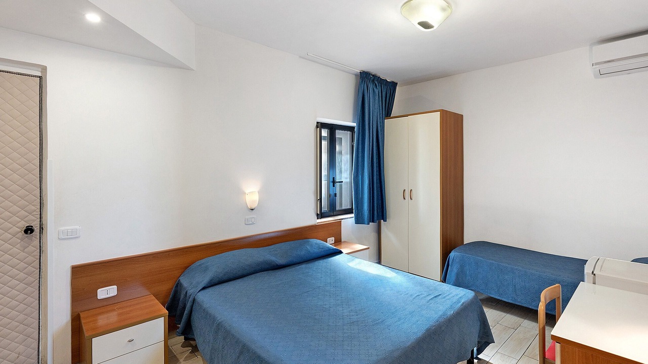 Photo of Bedroom in Laura