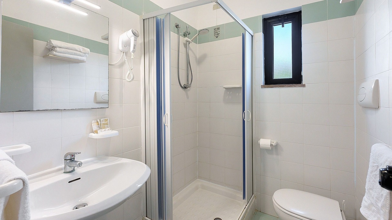 Photo of Bathroom in Laura