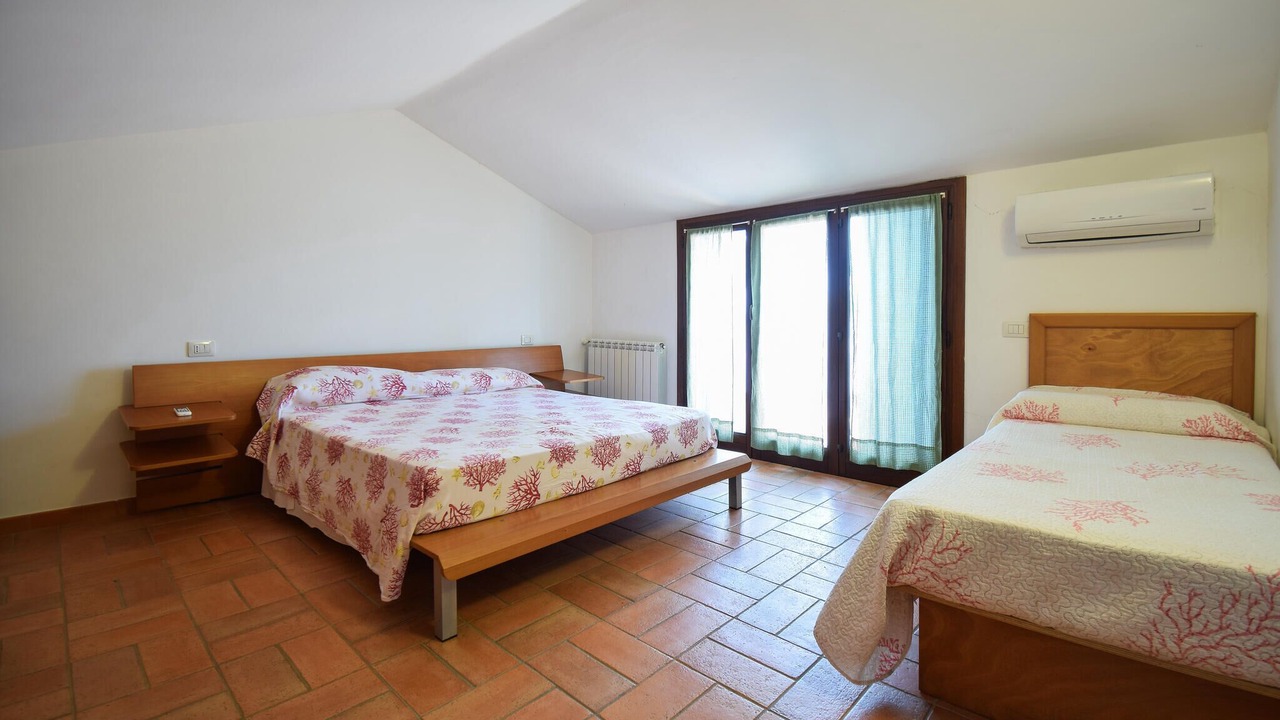 Photo of Others in Pescia Romana