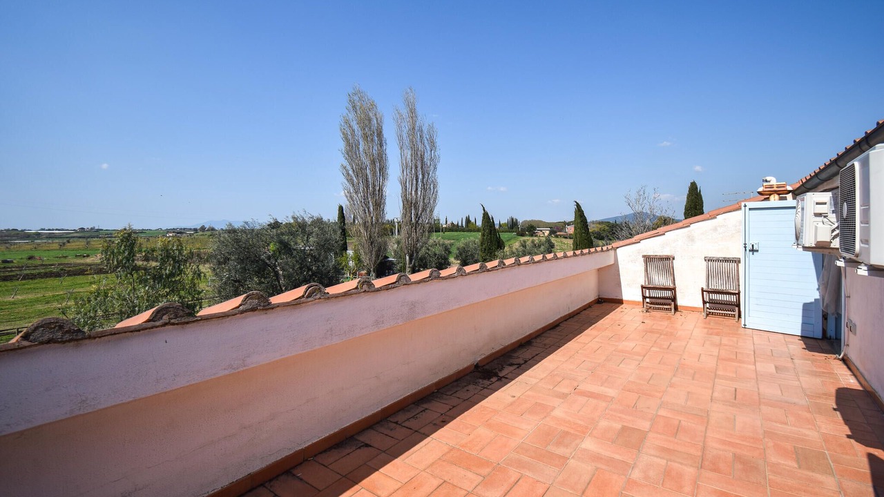 Photo of Bedroom in Pescia Romana