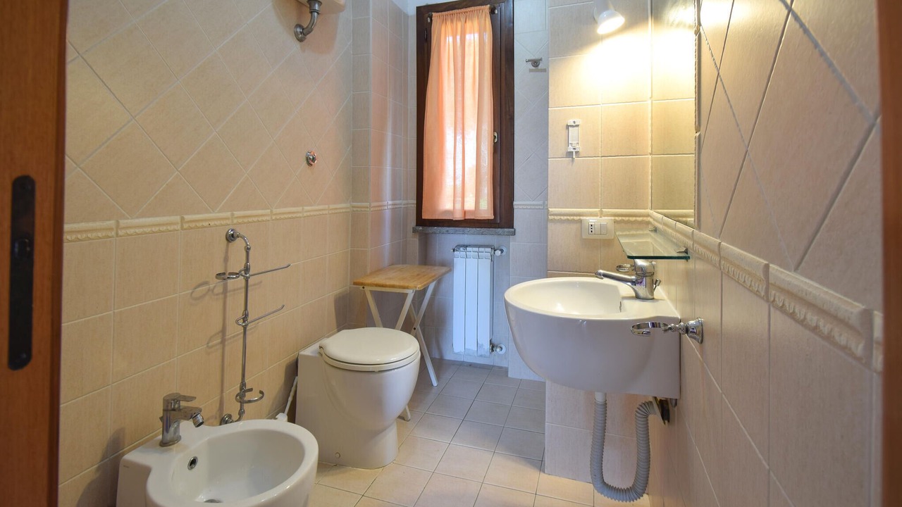 Photo of Bathroom in Pescia Romana