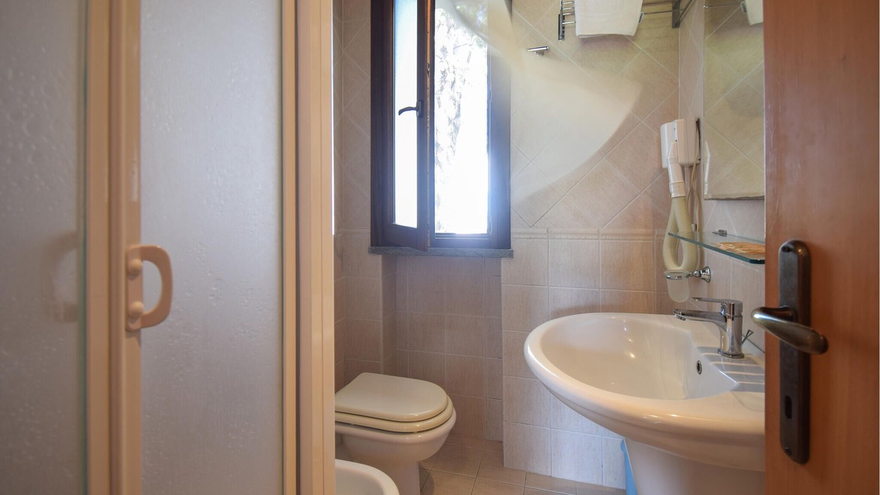 Photo of Bathroom in Pescia Romana