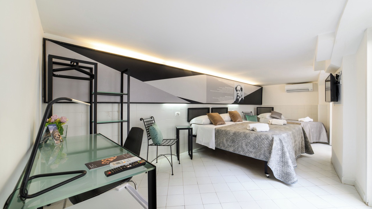 Photo of Bedroom in Sorrento Historic Centre