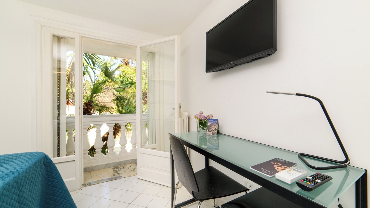 Photo of Bedroom in Sorrento Historic Centre