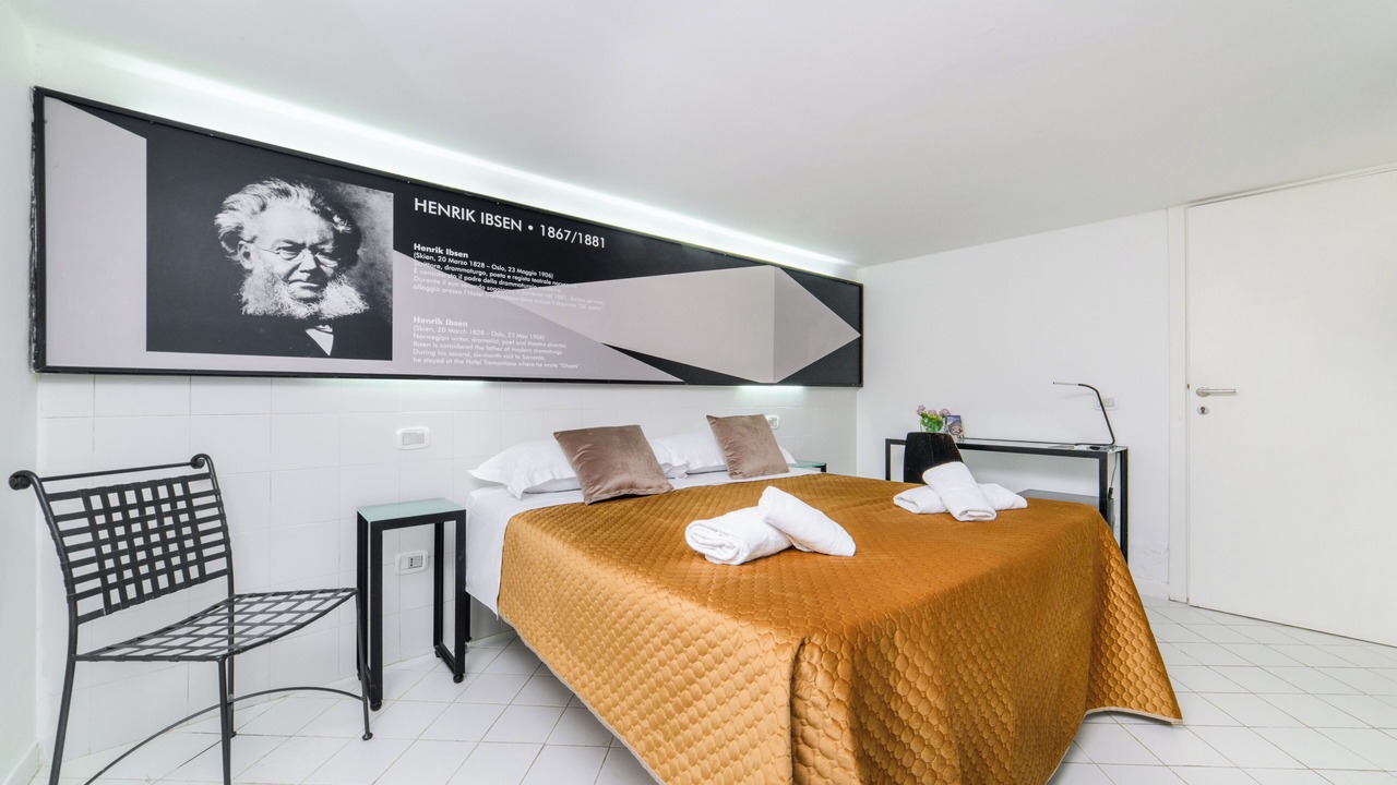 Photo of Bedroom in Sorrento Historic Centre