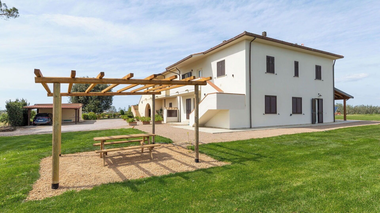Photo of Patio Balcony in Bibbona