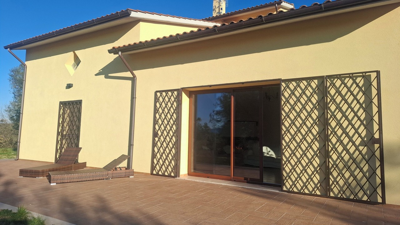 Photo of Outdoor in Canino