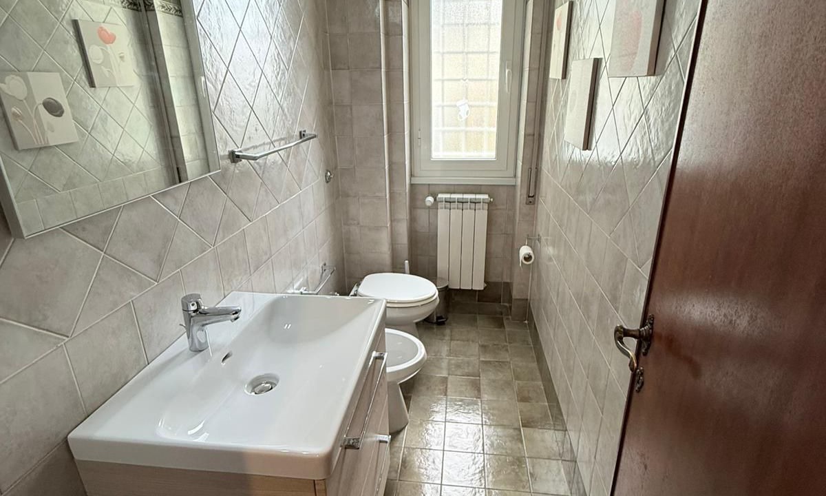 Photo of Bathroom in Trionfale