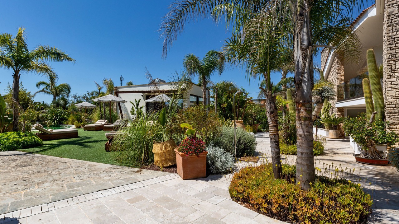 Photo of Outdoor in Depressa
