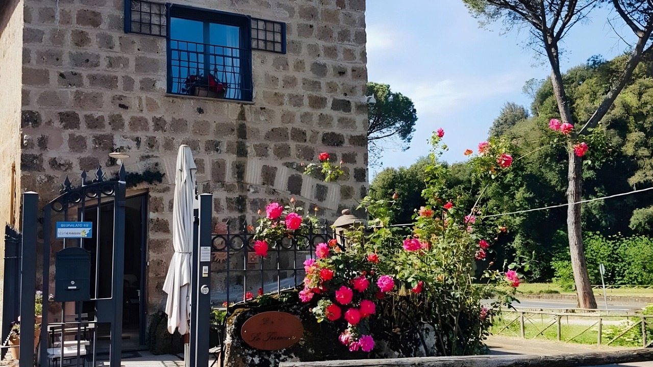 Photo of Outdoor in Sutri