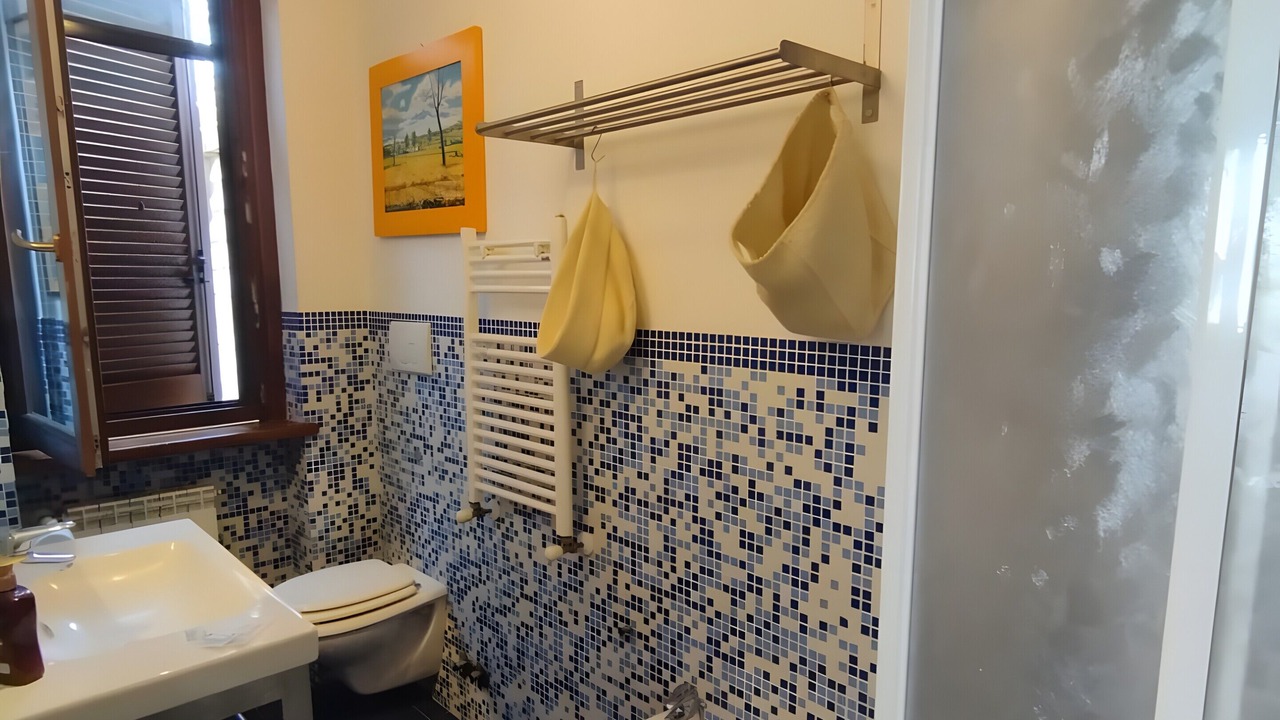 Photo of Bathroom in Sutri