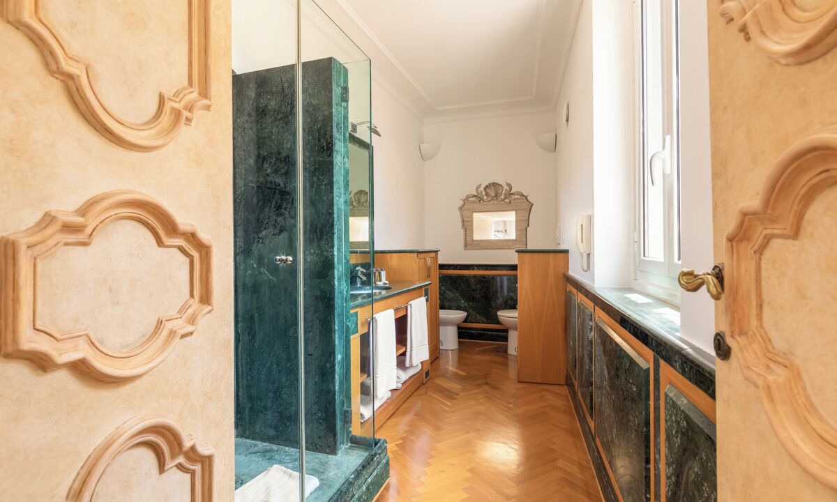 Photo of Bathroom in Rione VIII Sant'Eustachio