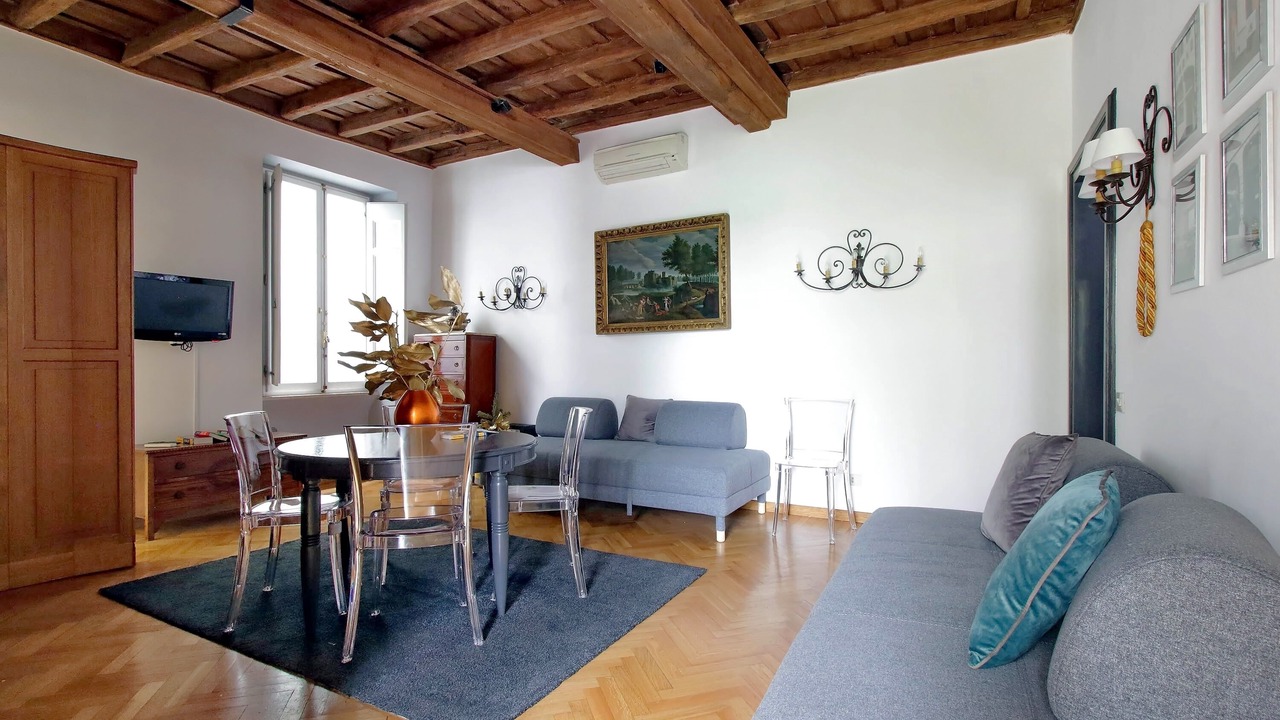 Photo of Livingroom in Rione VII Regola