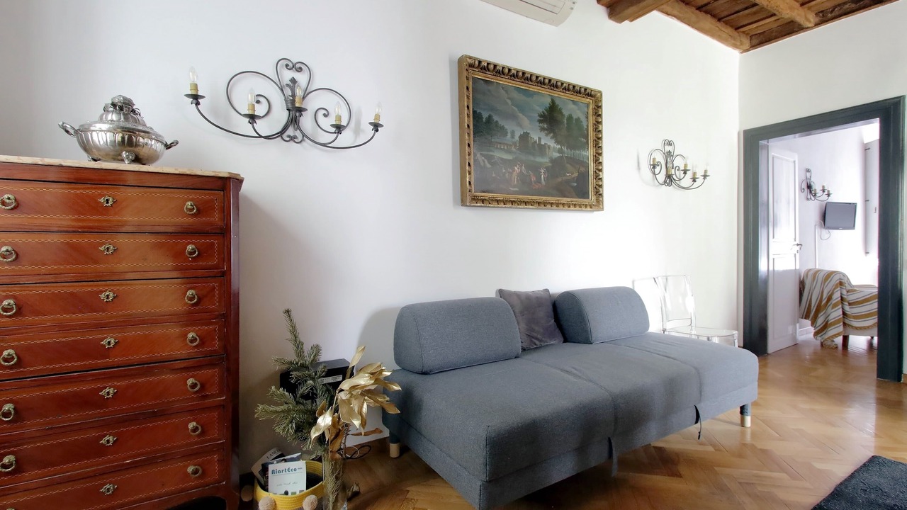 Photo of Others in Rione VII Regola