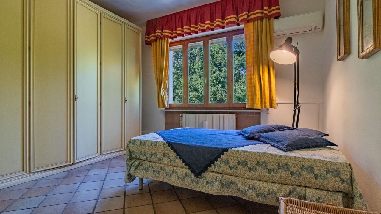 Photo of Bedroom in Procchio