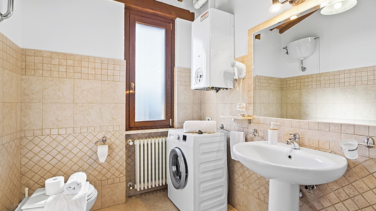 Photo of Bathroom in Pitigliano