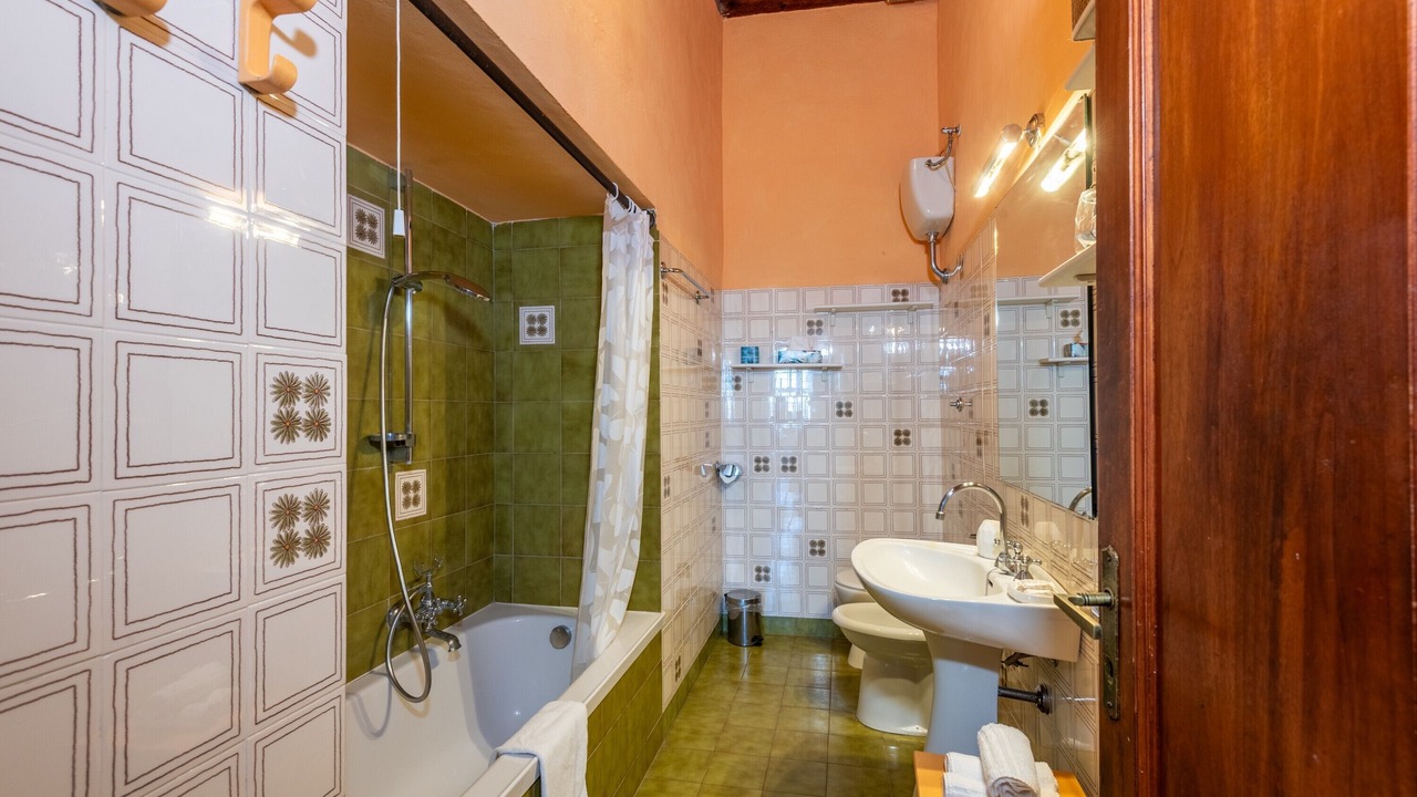 Photo of Bathroom in Monteriggioni