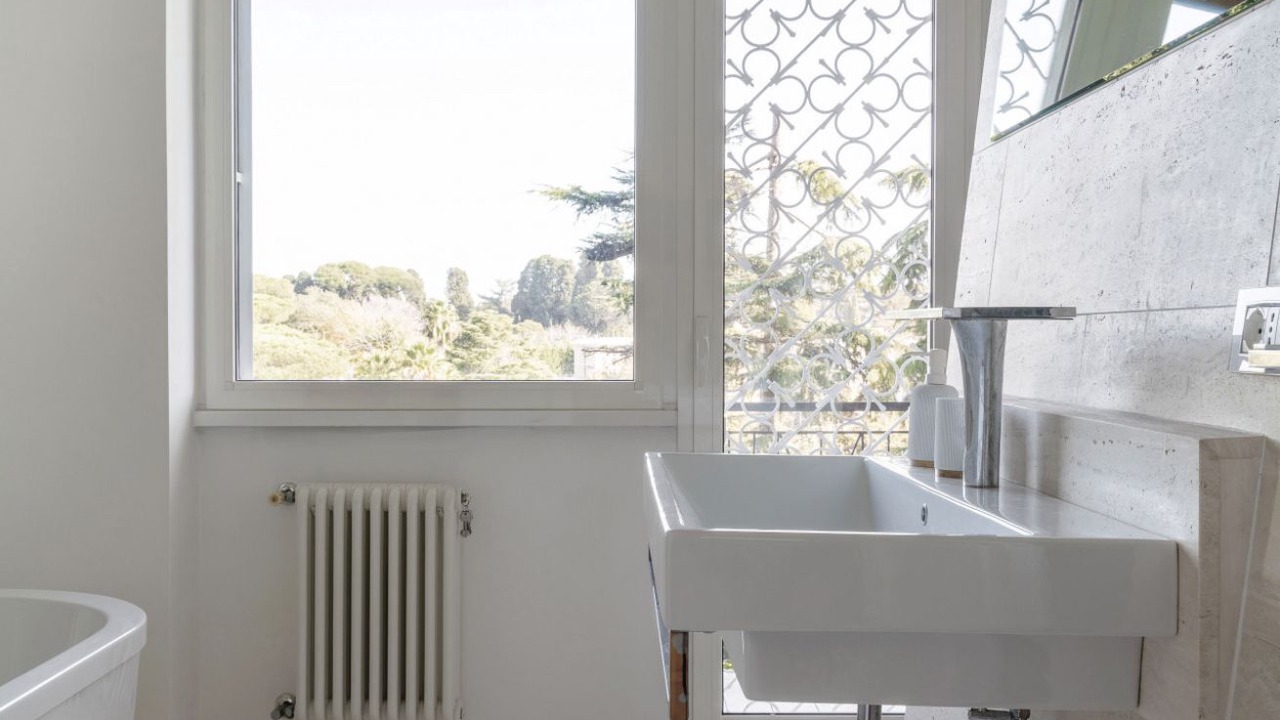 Photo of Bathroom in Aurelio