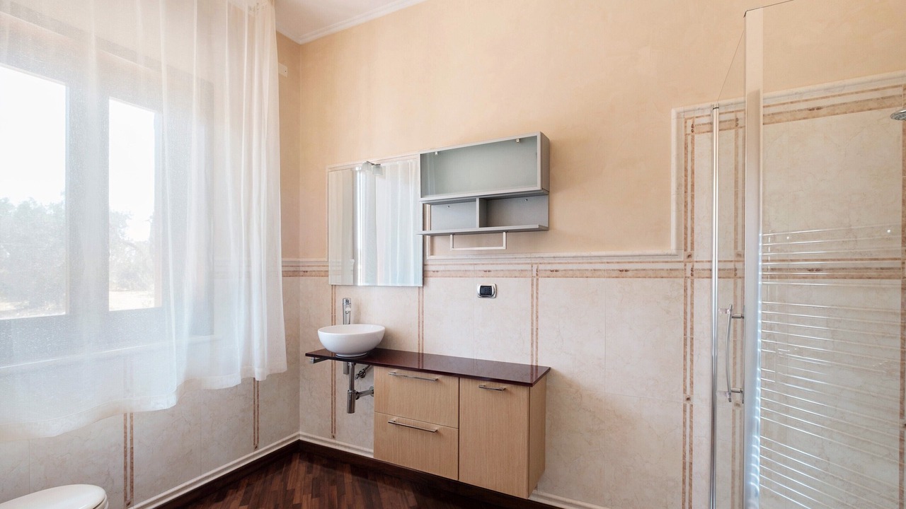 Photo of Bathroom in Avetrana