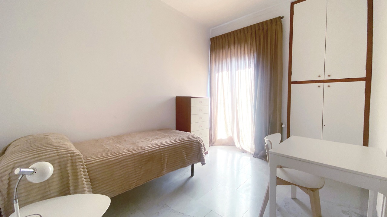 Photo of Bedroom in Quartiere XX Ardeatino
