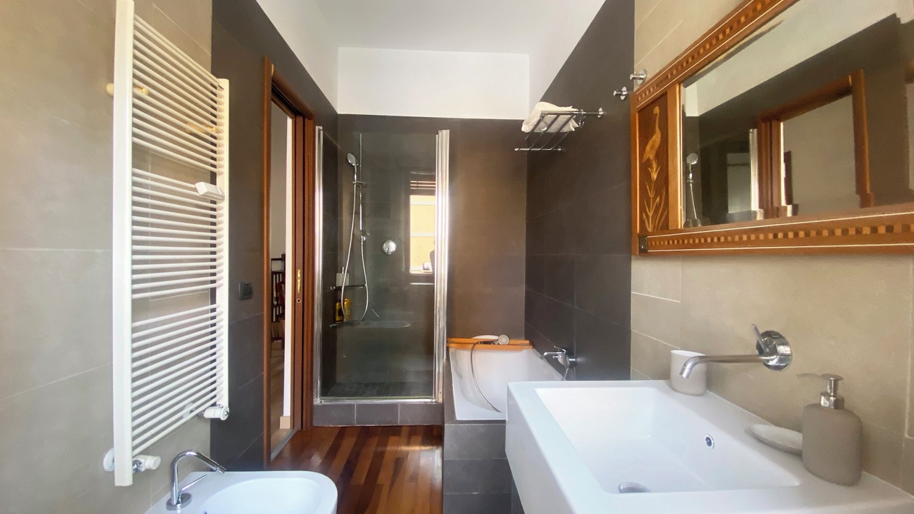 Photo of Bathroom in Quartiere XX Ardeatino