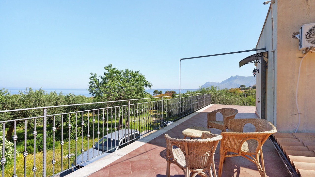Photo of Patio Balcony in Custonaci