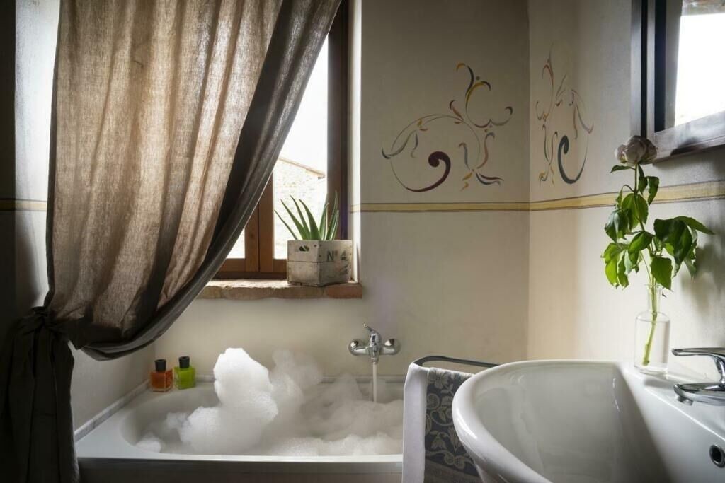 Photo of Bathroom in Castiglione della Valle