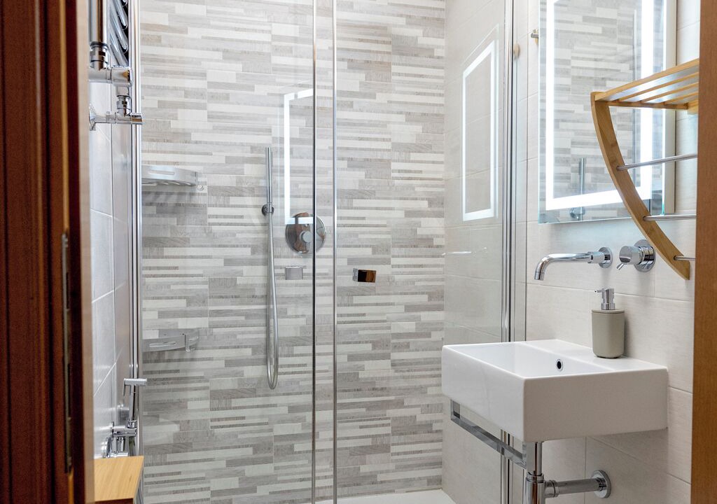 Photo of Bathroom in Aurelio