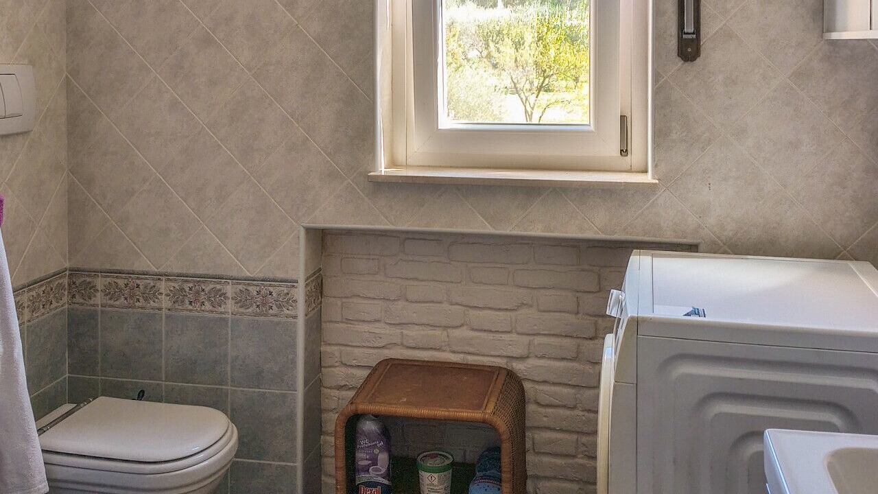 Photo of Bathroom in Marino