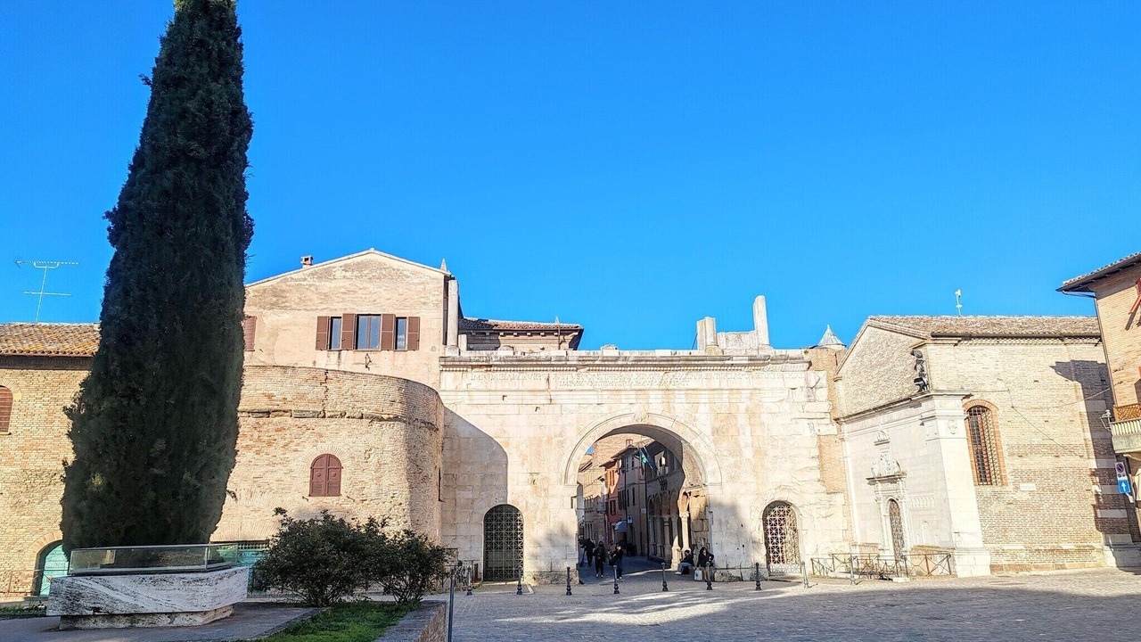 Photo of Others in Fano