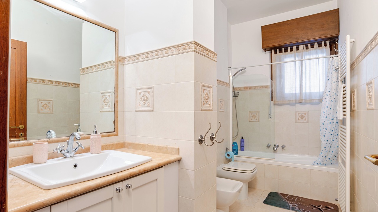 Photo of Bathroom in Quartiere XXXIV Lido di Ostia Levante