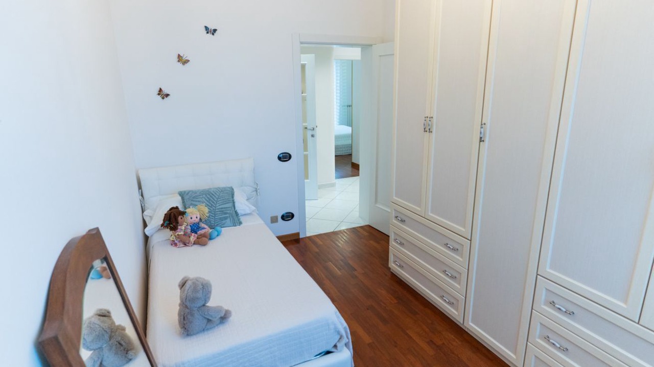 Photo of Bedroom in Montelabbate