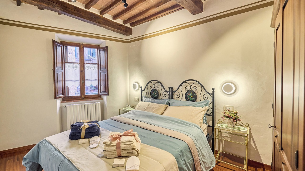 Photo of Bedroom in Montepulciano