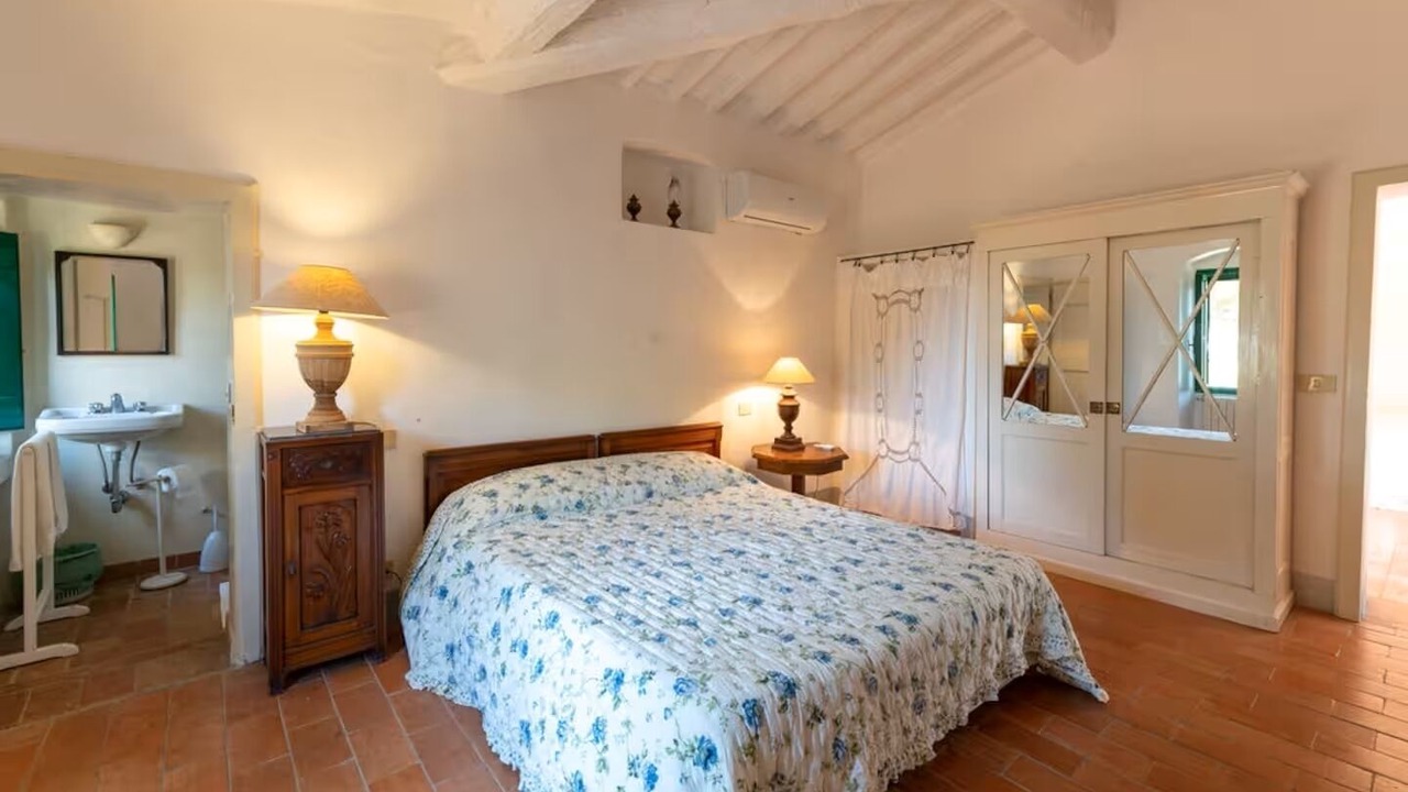 Photo of Bedroom in Magliano in Toscana