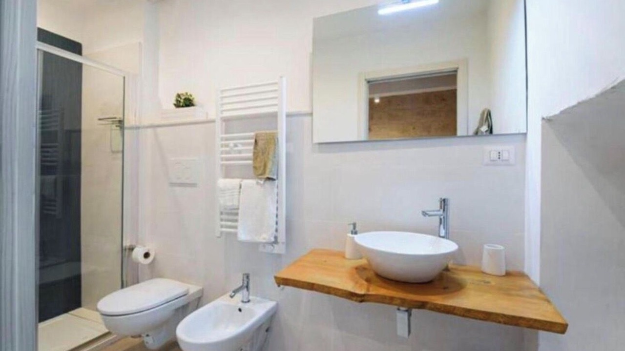 Photo of Bathroom in Bari City Centre