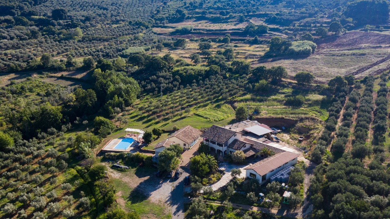 Photo of Others in Girifalco